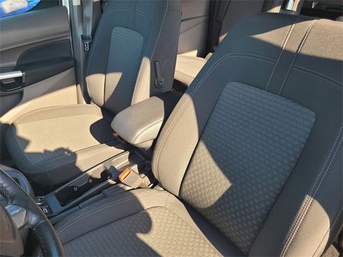 Used 2020 Ford Transit Connect XLT image 13