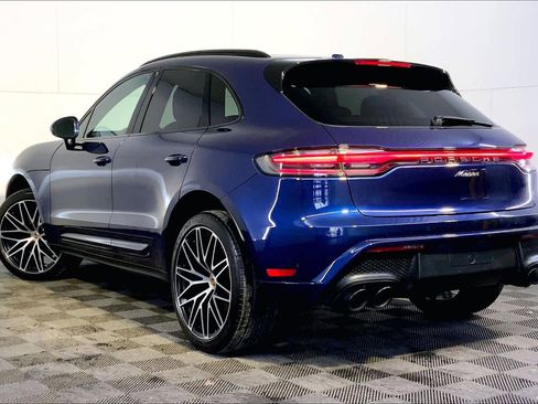 Used 2023 Porsche Macan image 3