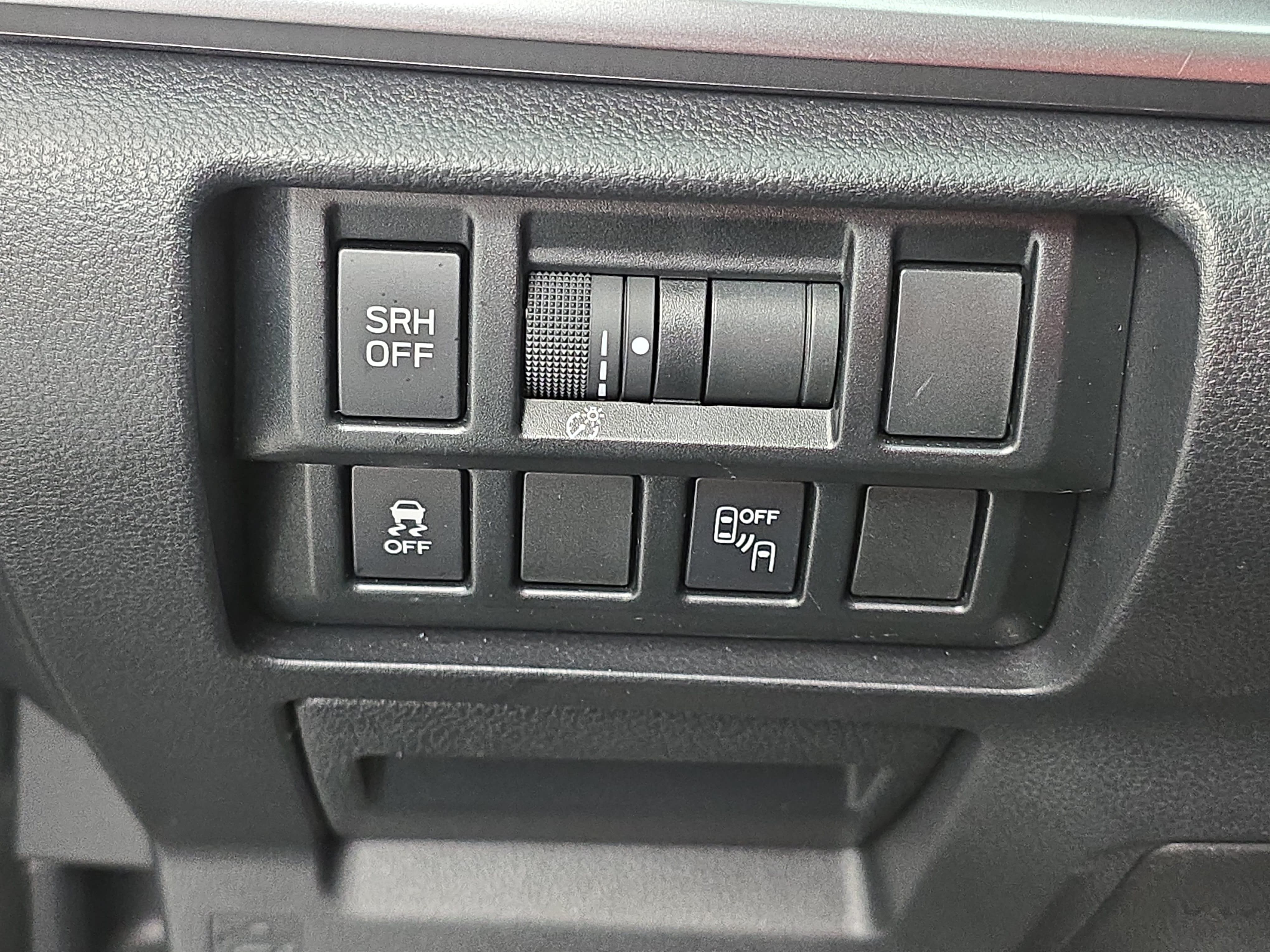 Used 2019 Subaru Crosstrek 2.0i Limited w/ Moonroof Package AWD/4WD image 25