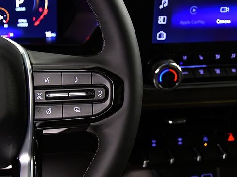 New 2026 Chevrolet Colorado ZR2 image 22