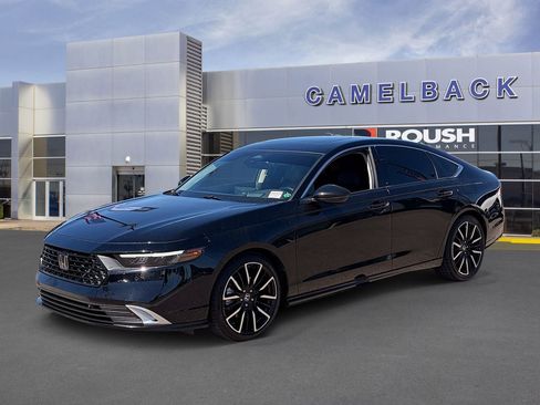 Used 2024 Honda Accord Touring image 34