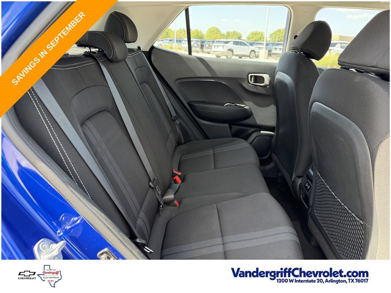 Used 2025 Hyundai Venue SEL FWD image 27