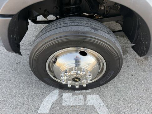 Used 2013 RAM 5500 Tradesman w/ Max Tow Pkg image 19