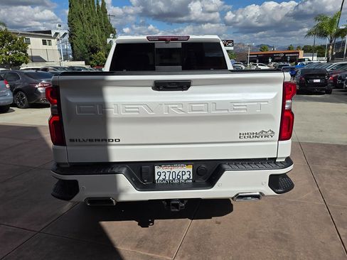 Used 2022 Chevrolet Silverado 1500 High Country image 10