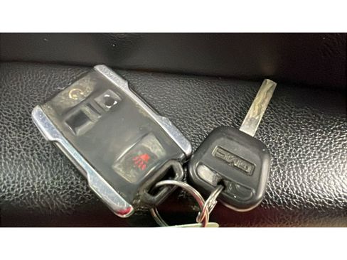 Used 2015 GMC Canyon SLE image 19