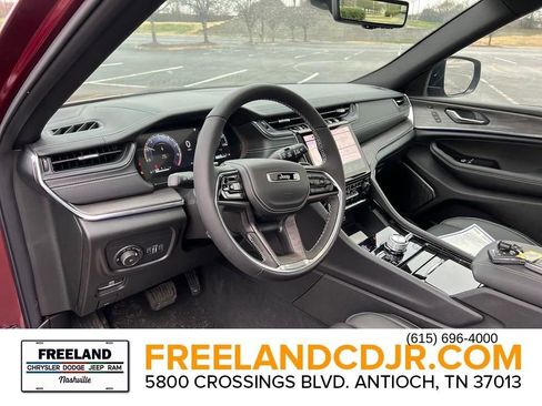 New 2024 Jeep Grand Cherokee Overland w/ Luxury Tech Group IV image 17