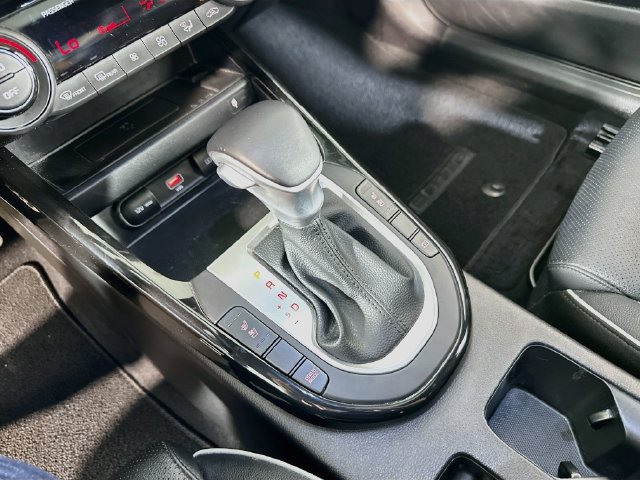 Used 2023 Kia Forte GT-Line w/ GT-Line Premium Package FWD image 20