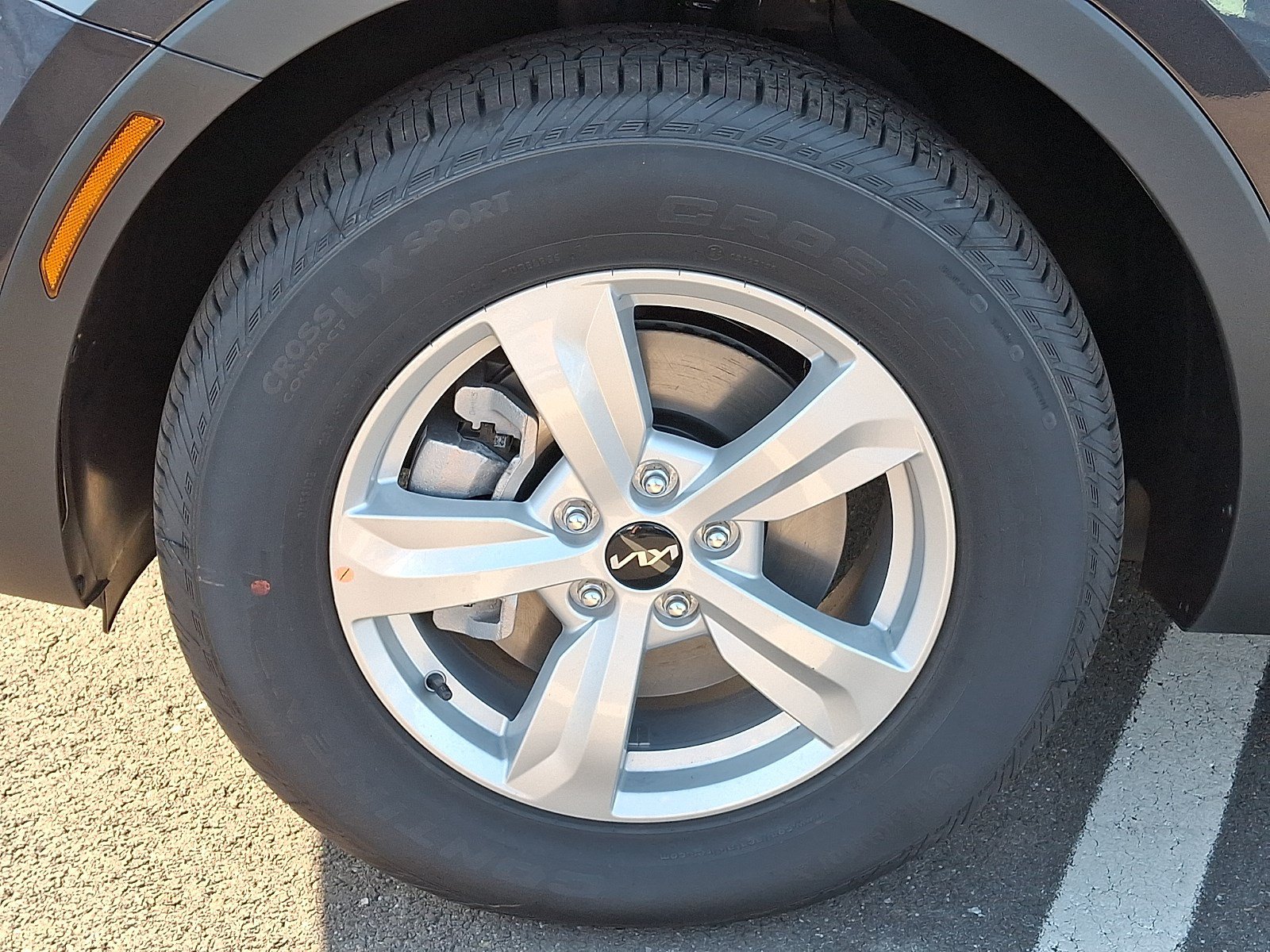 New 2026 Kia Sorento LX FWD image 4