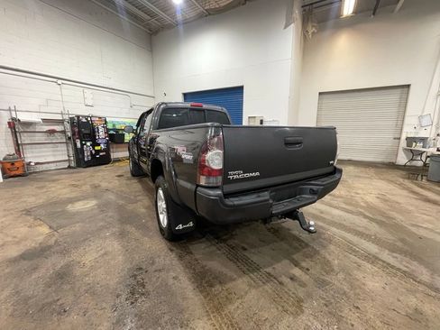 Used 2011 Toyota Tacoma Base w/ TRD Sport Pkg image 38