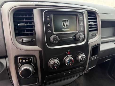 Used 2017 RAM 1500 Express w/ Express Value Package RWD image 21