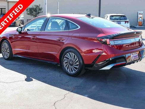 Certified 2025 Hyundai Sonata SEL FWD image 4
