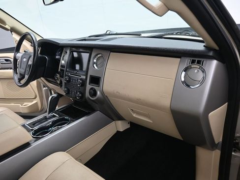 Used 2017 Ford Expedition Limited w/ Equipment Group 301A image 19