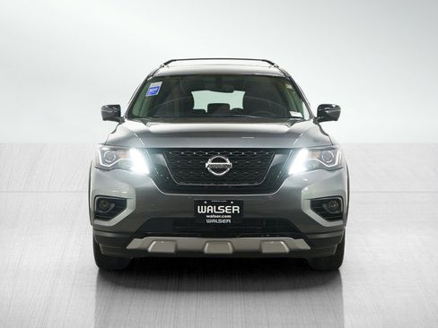 Used 2020 Nissan Pathfinder SL image 8