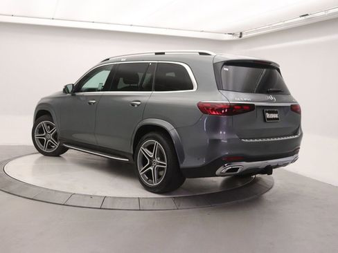 New 2026 Mercedes-Benz GLS 450 4MATIC image 2