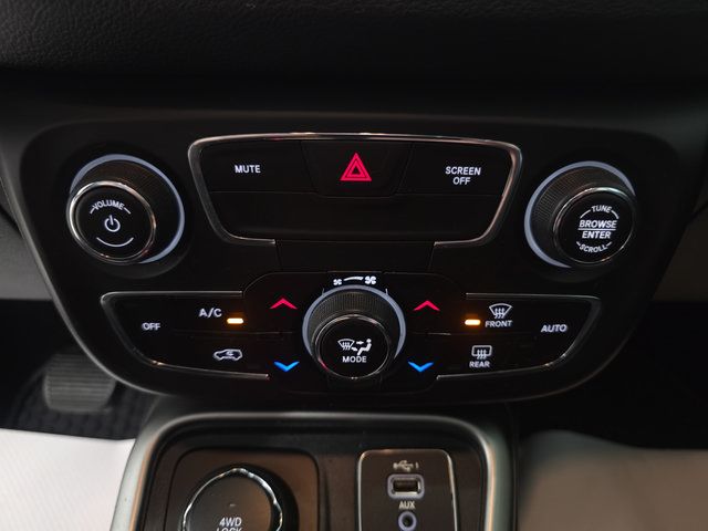 Used 2019 Jeep Compass Latitude w/ Cold Weather Group AWD/4WD image 20