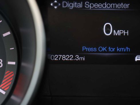 Used 2019 Ford Mustang Shelby GT350 w/ Technology Package RWD image 18