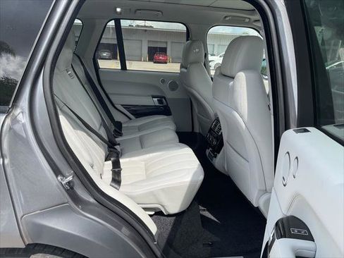 Used 2017 Land Rover Range Rover HSE AWD/4WD image 19
