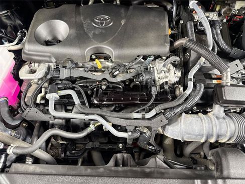 Certified 2024 Toyota Sienna XLE FWD image 42