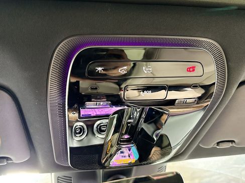 Used 2023 Mercedes-Benz C 300 4MATIC Sedan image 31