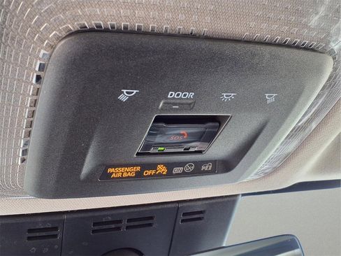 Used 2023 Toyota Prius Limited w/ Limited Premium Package image 19