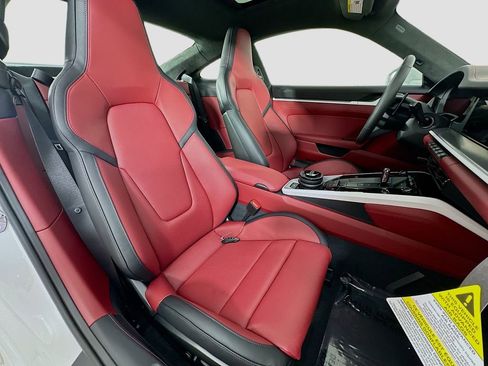 New 2026 Porsche 911 Carrera 4S image 30