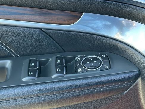 Used 2017 Ford Explorer Limited w/ Equipment Group 301A image 22