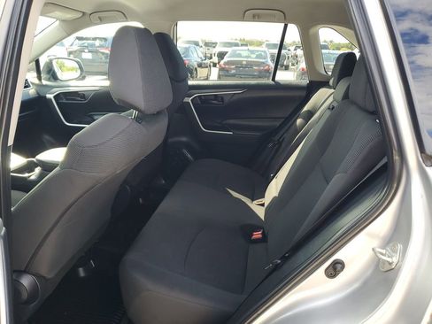 Used 2019 Toyota RAV4 LE image 23