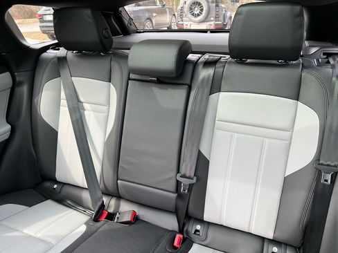 New 2026 Land Rover Range Rover Evoque Dynamic SE image 21