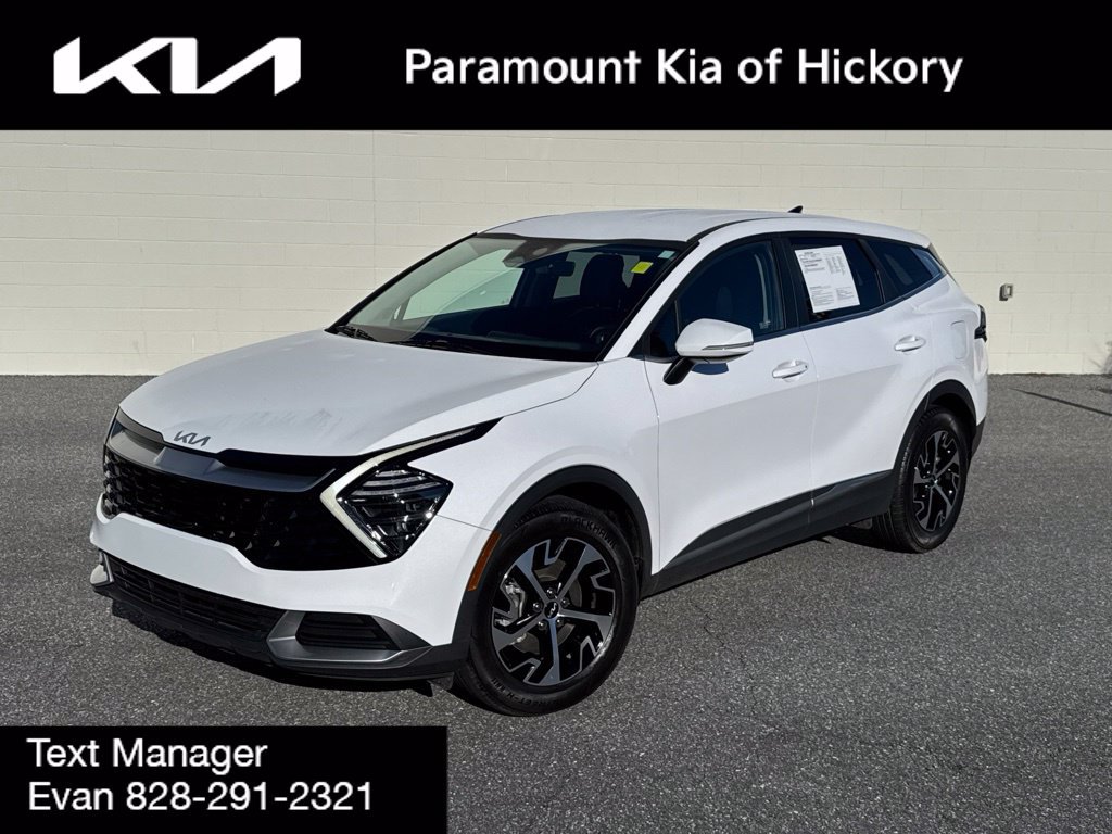 Used 2024 Kia Sportage EX FWD image 1