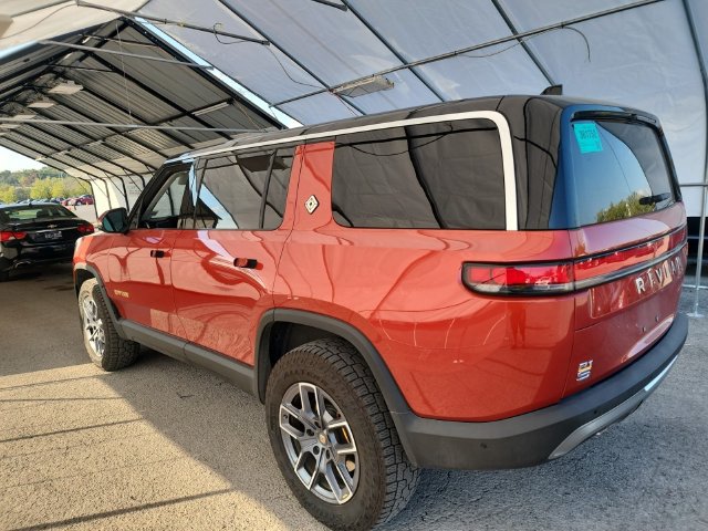 Used 2023 Rivian R1S Adventure Quad AWD/4WD image 2
