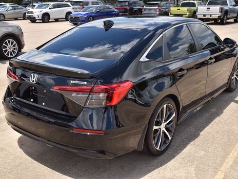 Used 2024 Honda Civic Touring image 6