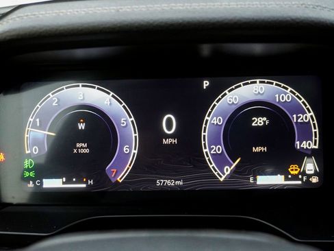 Used 2023 Jeep Grand Cherokee Limited w/ Luxury Tech Group II image 28