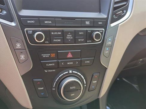 Used 2018 Hyundai Santa Fe Sport w/ 2.4L Tech Package 04 FWD image 14