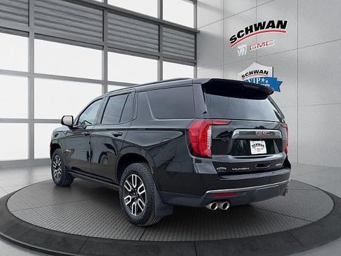 Used 2024 GMC Yukon AT4 w/ AT4 Premium Package AWD/4WD image 6