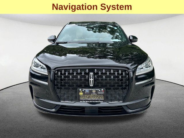 Used 2023 Lincoln Corsair Reserve w/ Equipment Group 201A AWD/4WD image 4