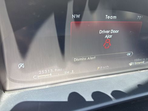 Used 2023 Lincoln Aviator Reserve w/ Equipment Group 201A image 9