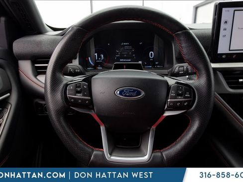 Used 2025 Ford Explorer ST-Line w/ ST-Line Street Pack AWD/4WD image 5