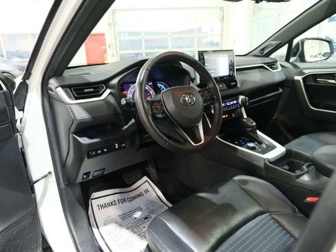 Used 2020 Toyota RAV4 XSE image 15