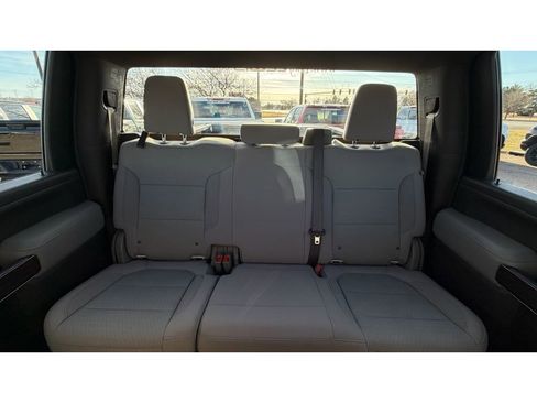 Certified 2021 GMC Sierra 2500 SLE w/ SLE Value Package; image 23