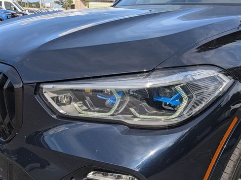 Used 2021 BMW X5 xDrive40i w/ M Sport Package AWD/4WD image 2
