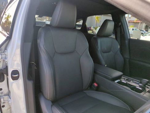 Used 2025 Lexus RX 350 image 31