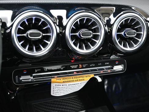 Used 2025 Mercedes-Benz CLA 35 AMG 4MATIC image 19