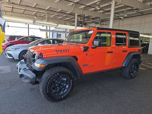 Used 2023 Jeep Wrangler Unlimited w/ Convenience Group AWD/4WD image 1