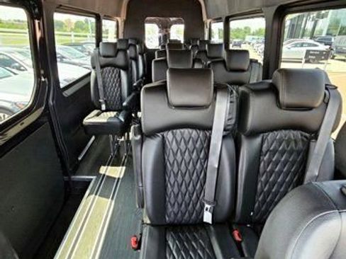 New 2024 Mercedes-Benz Sprinter 3500 image 13