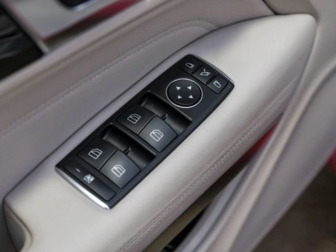 Used 2016 Mercedes-Benz E 400 Coupe image 30