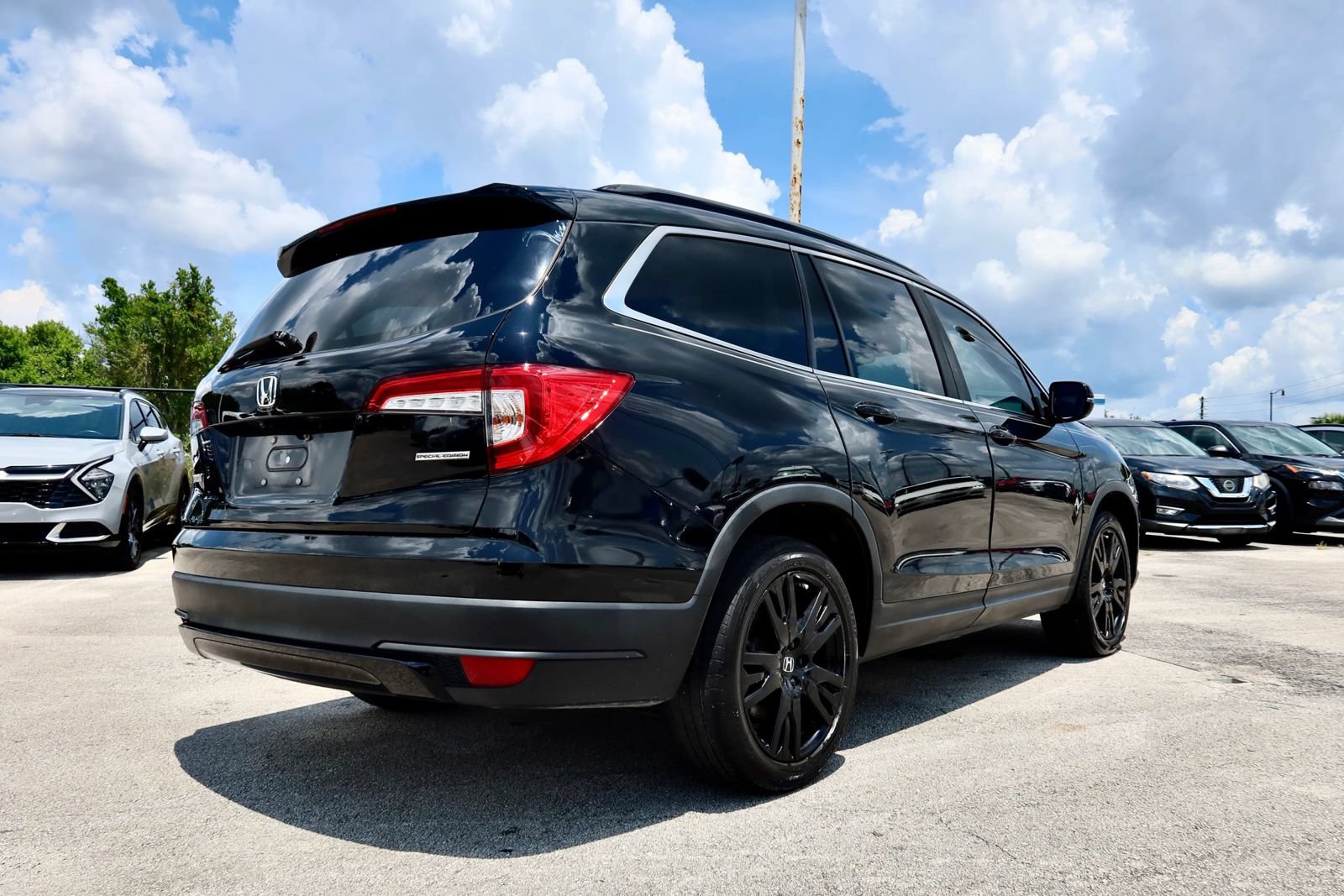 Used 2022 Honda Pilot Special Edition image 4