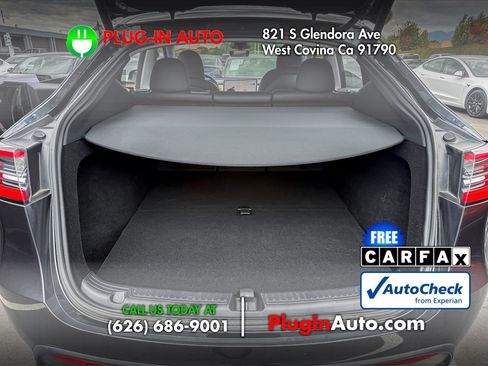Used 2024 Tesla Model Y Long Range AWD/4WD image 14