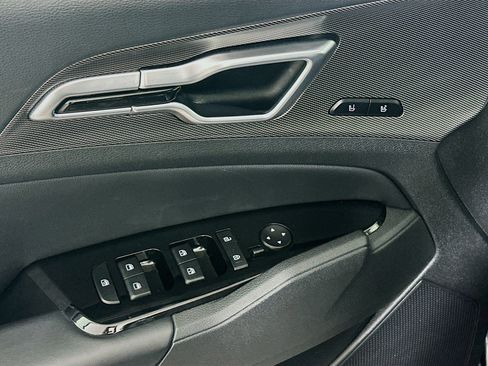 Used 2024 Kia Sportage SX image 15