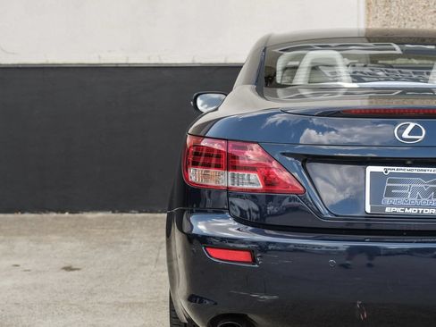 Used 2015 Lexus IS 350C w/ Navigation System Package RWD image 37