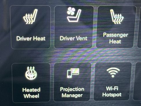 Used 2020 RAM 1500 Laramie image 31